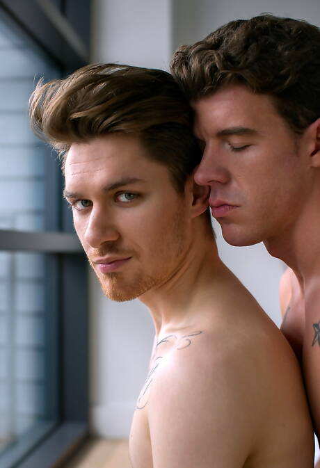 Nice american buddies beefcake Jj Knight and young boy Zak Bishop fuck ass after blowjob outside