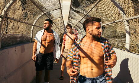 Hot guys Austin Avery, Brock Banks and Sharok in hot groupsex outdoor