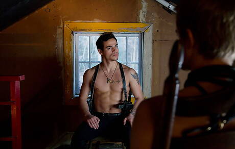 Levi Karter, Levi Michaels, Liam Riley y Tayte Hanson en una recopilación de fotos poco comunes