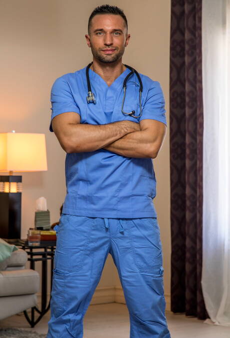 American husky guy Colby Tucker and latin otter Papi Suave have a good sex