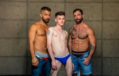 Hot boysAdam Ramzi, Jake Nicola and Avery Jones in hot 3some anal sex