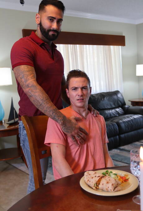 Puerto rican tough guy Rikk York and american pretty boy Johnny Hunter banged each other