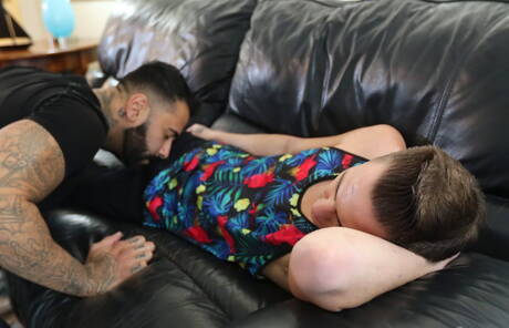 Puerto rican tough guy Rikk York and american pretty boy Johnny Hunter banged each other