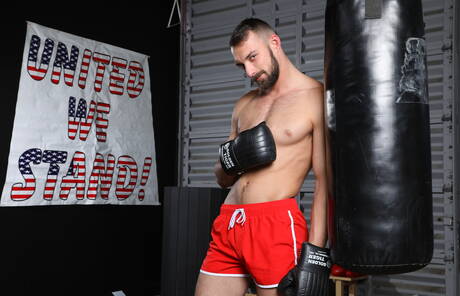 美國公牛Tristan Brazer和Johnny B火辣肛交