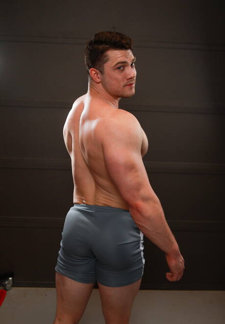 De Amerikaanse stoere Johnny Hill en Collin Simpson hebben goede seks