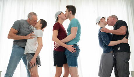 Next Door Studios: Lukas Stone, Dale Savage and Felix Maze in six guy fuck session