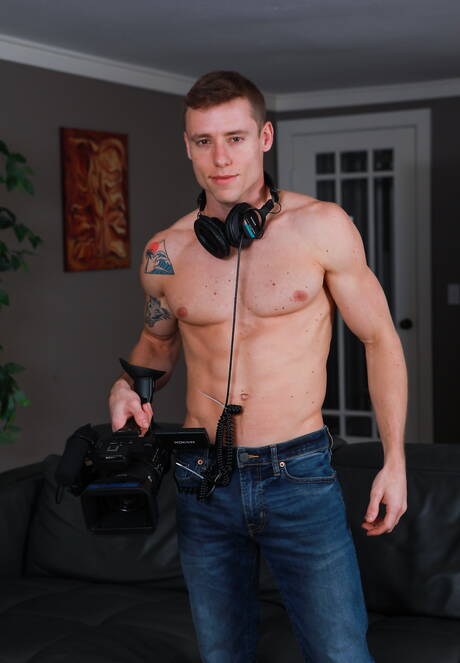 Knappe Amerikaanse jongens Johnny Hill en gespierde Justin Matthews maken de liefde