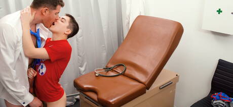 Le beau gosse Legrand Wolf et son pote séduisant Eli Lincoln dans une action homosexuelle torride