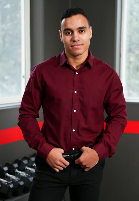 Next Door Studios: Nice american boys well-built Anthony Moore and hairy stud Julian Brady love each other outside