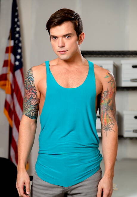 Gorący amerykańscy faceci, przystojny facet Beaux Banks i siłacz Dakota Payne w gorącej akcji ruchania tyłka z pięścią