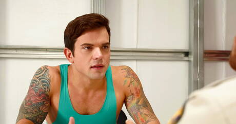 Gorący amerykańscy faceci, przystojny facet Beaux Banks i siłacz Dakota Payne w gorącej akcji ruchania tyłka z pięścią