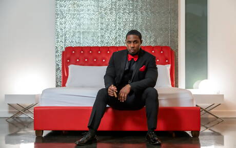 Der schwarze Muskelprotz Deangelo Jackson und Koji Xander haben harten Analsex