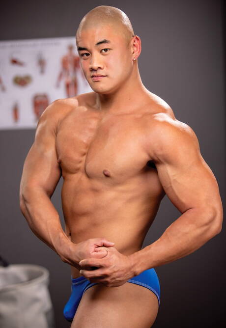 American tough guy Johnny Ford and  Aaron Chu in hot ass fuck action