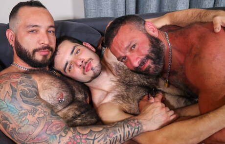 Latin hot bear Julian Torres and american hairy stud Aiden Joseph in hot homosexual action