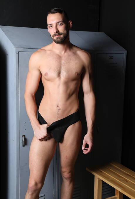 American otter Joe Parker and well-built Johnny B fuck ass after sucking cock