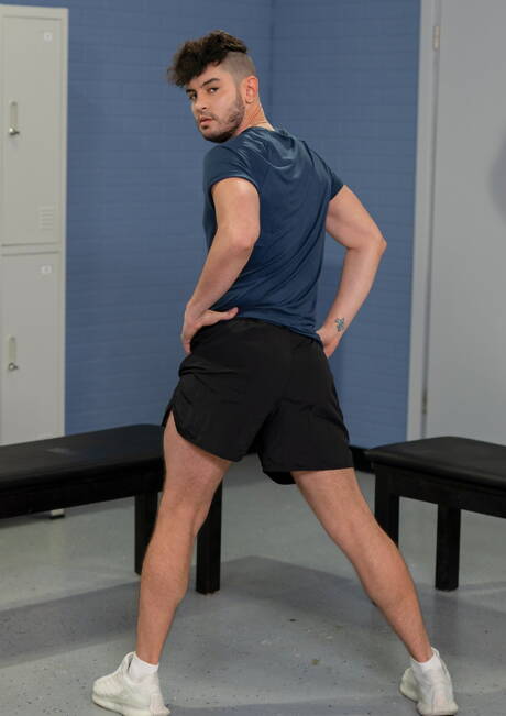 American stud Nate Grimes and  Ace Stallion have a good anal sex with fisting