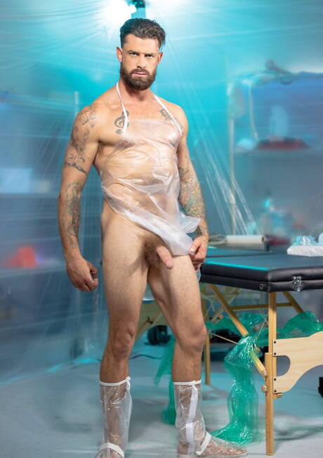 Horny boys Dillon Diaz, Alpha Wolfe and Isaac X sucking and fucking each other