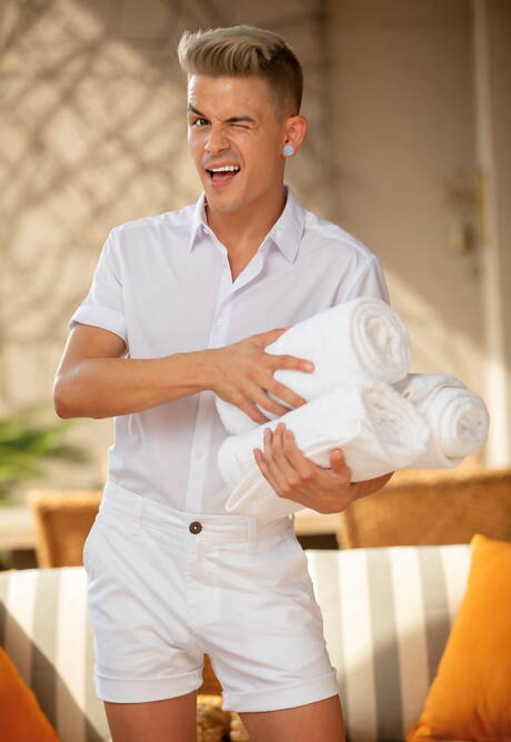 American pornstars hunky guy Cade Maddox and pretty boy Andy Taylor in hot ass bang