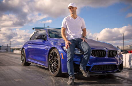 Canadian well-built Gabriel Clark and  Travis Connor fuck after dick sucking outdoor