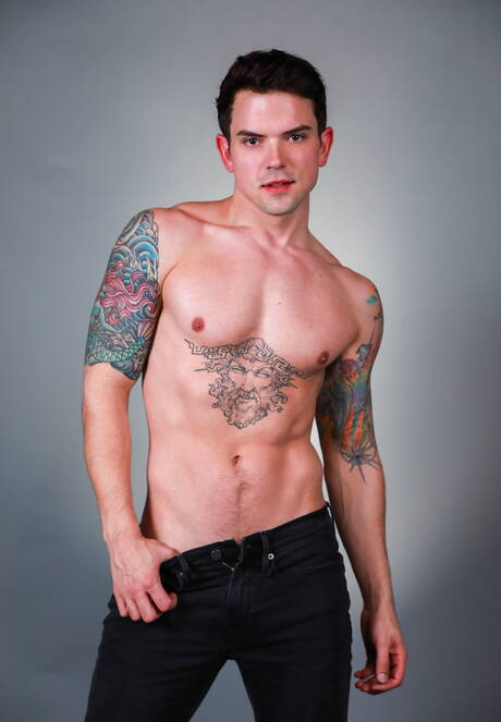 Berühmte Amerikaner, Superhengst Dakota Payne und heißer Twink Trevor Harris bei heißem Arschfick