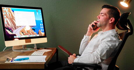 Die geilen Jungs Michael Boston, Julian Brady und Blake Wilder bei heißer Dreier-Arschfick-Action