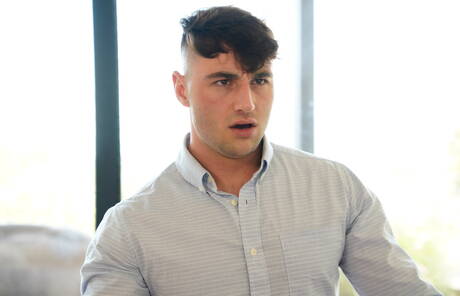 恥知らずな少年ニック・フィット、マイケル・ボストン、アダム・グレイの熱い3Pアナルセックス