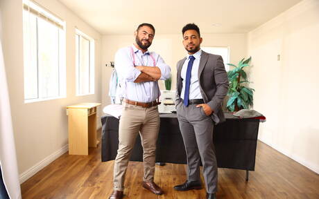 Mexicaanse sterke stier Draven Navarro en Rodrigo Amor in hete anale seks