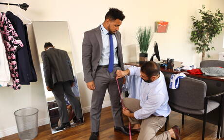 Mexicaanse sterke stier Draven Navarro en Rodrigo Amor in hete anale seks