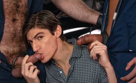 Shameless buddies Wrex Wylde, Aiden Ward and Wolfie Braden Shaw in hot 3some ass fuck action with fisting