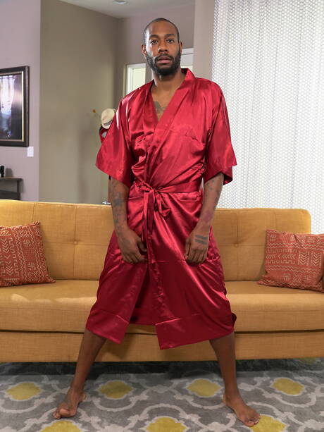 Hete August Alexander, Dillon Diaz en Zak Bishop in harde interraciale trio-seks