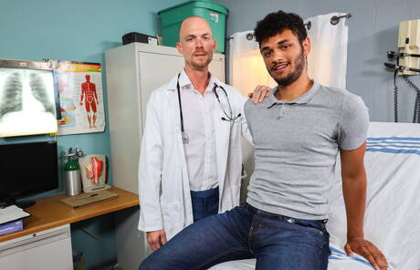 Le beau mec Jake Lawrence et le magnifique Jordan Pax font l