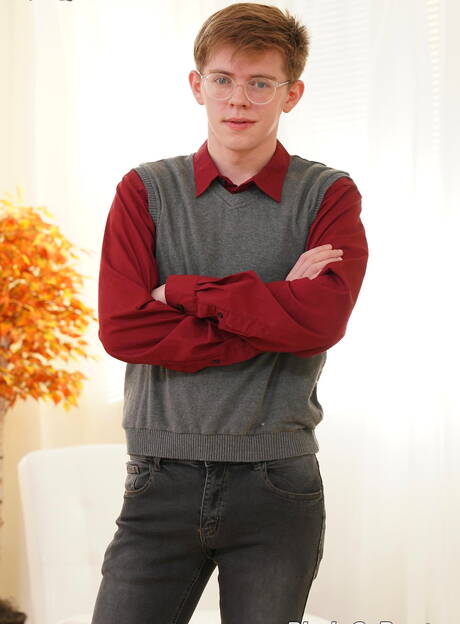 Horny boys Devin Trez, Mr Cali and Trent Olsen have a good interracial threesome sex