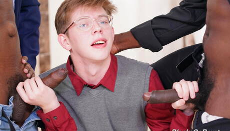 Horny boys Devin Trez, Mr Cali and Trent Olsen have a good interracial threesome sex