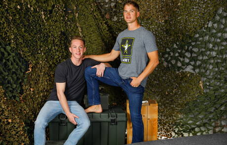 American hunk Brandon Anderson and  Noah Quinn sucking and fucking each other