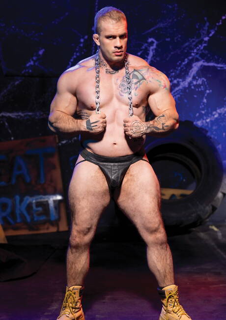 De gespierde Amerikaanse Devin Franco en Davin Strong hebben een hete seks in de buitenlucht