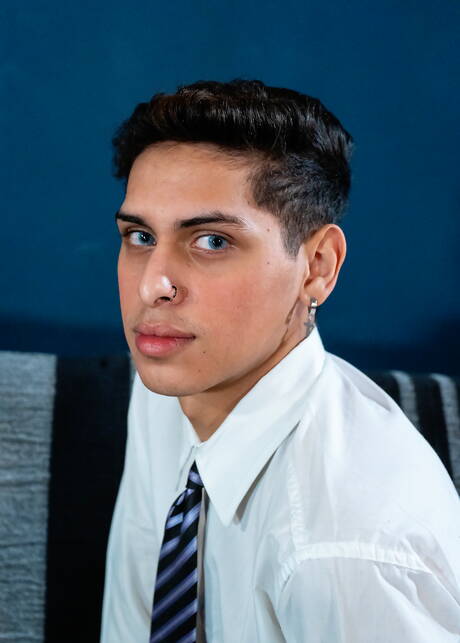 Helix Studios: Latino pretty boy Edwin Mendez and latin young boy Tommy Ameal in hot ass fuck action