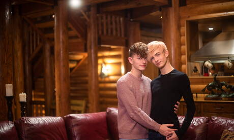 American stars twink Aaron Roberts and beautiful boy Spencer Locke have a good sex