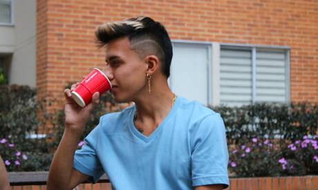 Der junge Kerl Darrel Gunther und der junge David Cameron bei heißer homosexueller Action im Freien