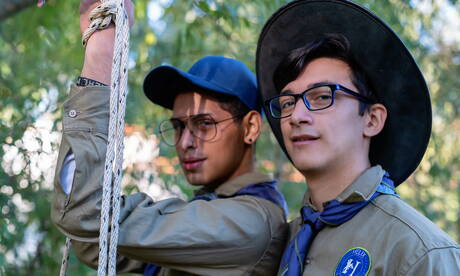 Latino pretty boy Vincent Landi and latin young dude Tommy Ameal make a love outdoor