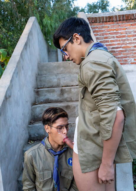 Latino pretty boy Vincent Landi and latin young dude Tommy Ameal make a love outdoor