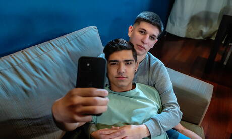 Der junge Bautista Nores, Derek Nagy und der heiße argentinische Twink Felix Harris haben heißen Paarsex