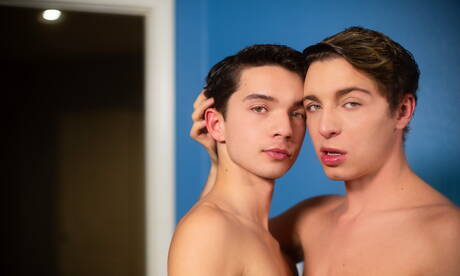 Hot american guys young boy Sam Ledger and beautiful boy Jacob Hansen have a good sex