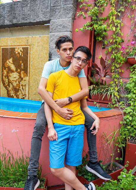 Latino young Antu Burghos and argentinian young boy Tommy Ameal in hard anal sex at pool