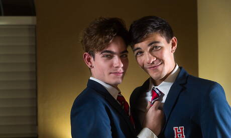 Pretty american guys beautiful boy Eli Bennet and pretty boy Alex Riley in hot homosexual scene