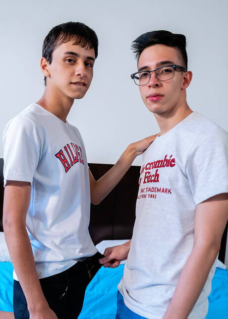 Helix Studios: American young Lance Mayer and argentinian young dude Antu Burghos fuck after blowjob