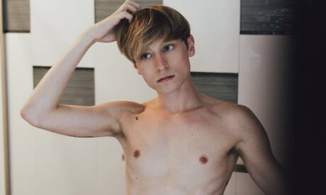 美國美少年Keagan Case戶外全裸秀翹臀