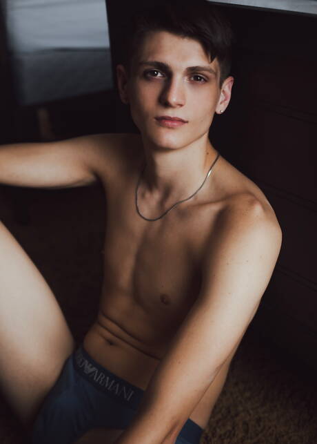 American young boy Jeremy Hall posing naked and showing nice butt