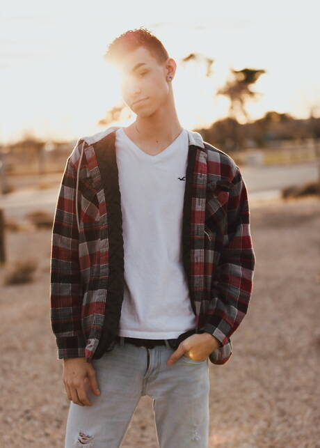 American young Jace Myers posing naked and showing nice butt outdoor