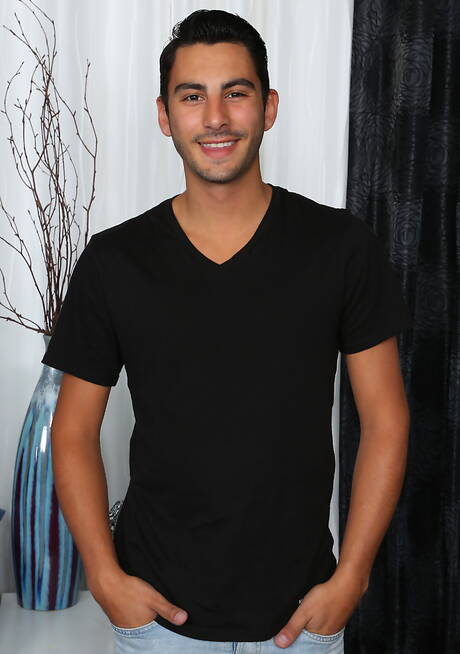 Italian hunky guy Ricky Roberts undressing and showing nice ass