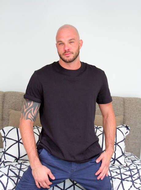 Chaosmen: American beefcake Cliff Jensen and  Jesse Stone in cock sucking scene